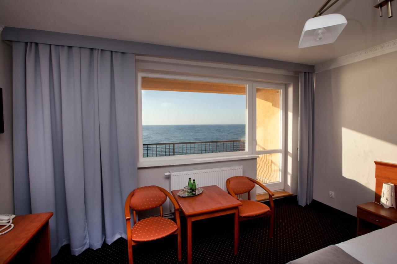 Hotel Wodnik Twoj Hotel Z Widokiem Na Morze Устроне Морске Екстериор снимка