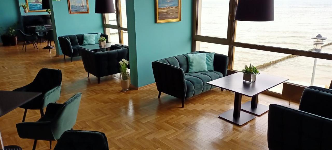 Hotel Wodnik Twoj Hotel Z Widokiem Na Morze Устроне Морске Екстериор снимка